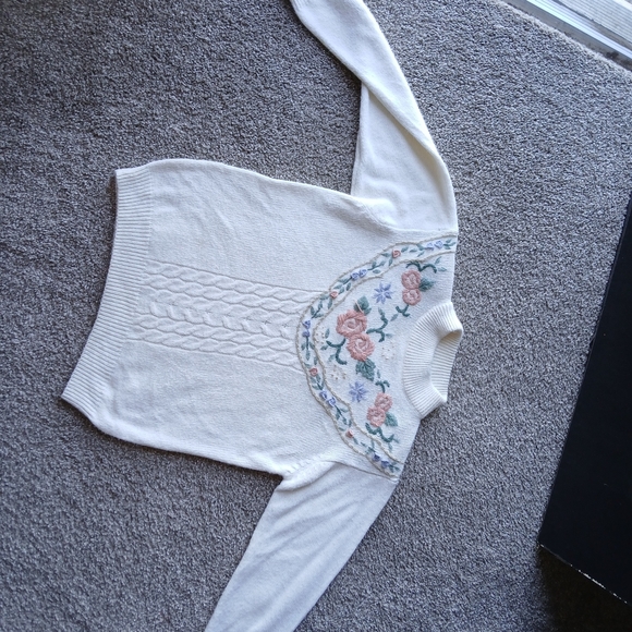 Alfred Dunner Ivory Sweater with Floral Embroidery - Picture 3 of 11